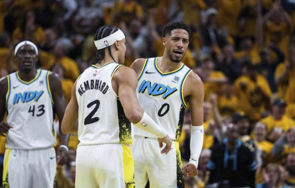 乐竟体育官方网站-关于里程碑夜纽约尼克斯战术微调,NBA季后赛集结日刷纪录,压力陡增,团队化学反应显著的信息
